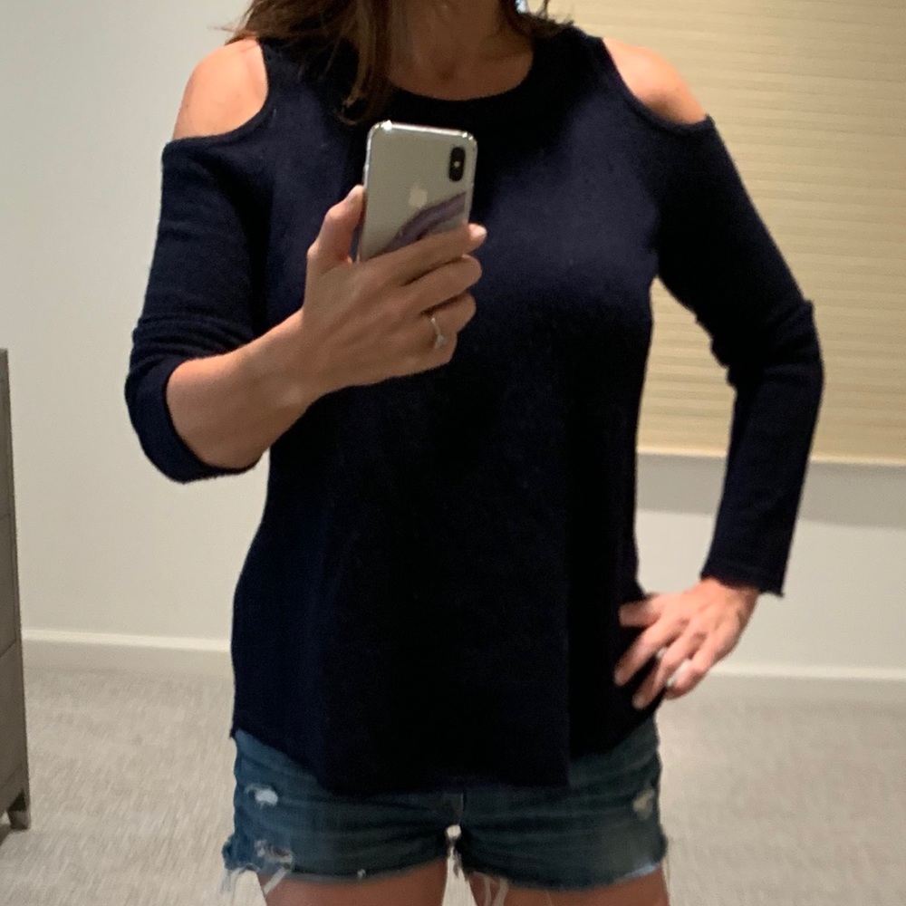 Aqua Cashmere Cold Shoulder Sweater